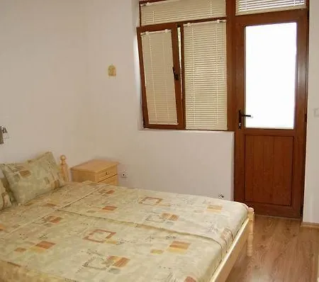 ゲストハウス Guest Toni & Miro 2*